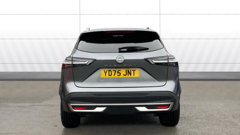 Nissan Qashqai 1.3 DiG-T MH N-Connecta [Glass Roof] 5dr Petrol Hatchback